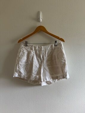 Tommy Bahama Women’s White Linen  Blend Shorts size Large